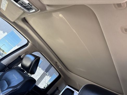 Used 2019 RAM 1500 Laramie image 28