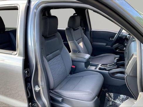 Used 2023 Nissan Frontier SV w/ Midnight Edition Package AWD/4WD image 19