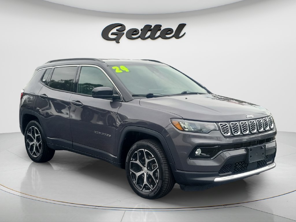 Used 2024 Jeep Compass Limited AWD/4WD image 3