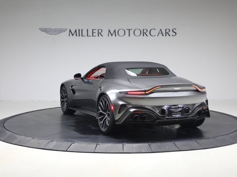 Used 2026 Aston Martin V8 Vantage Roadster image 19