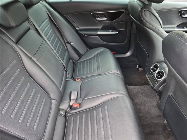 Used 2022 Mercedes-Benz C 300 Sedan image 21