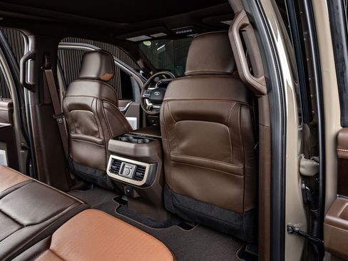 Used 2026 Ford F250 King Ranch w/ Chrome Package image 32