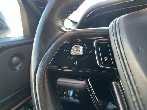 Used 2022 Lincoln Aviator Reserve image 15