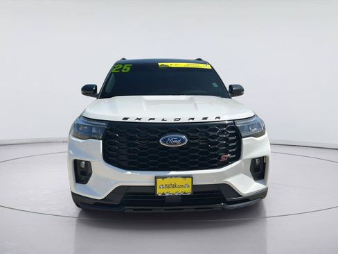 Certified 2025 Ford Explorer ST AWD/4WD image 2