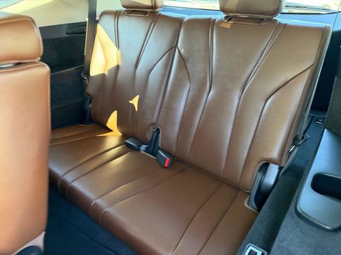 Certified 2024 Acura MDX FWD w/ Technology Package image 6