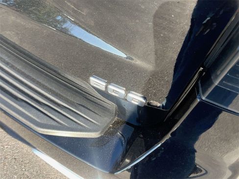 Certified 2024 Cadillac Escalade Premium Luxury Platinum image 9