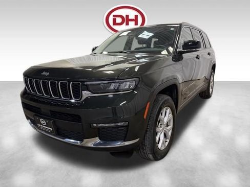 Used 2022 Jeep Grand Cherokee L Limited image 10