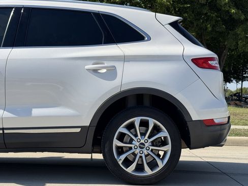 Used 2018 Lincoln MKC Select w/ Select Plus Package image 7