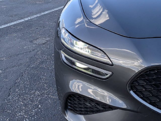 Used 2023 Genesis G70 2.0T w/ Sport Prestige Package RWD image 9