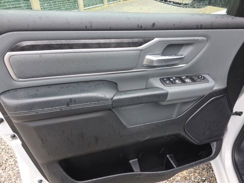 Used 2021 RAM 1500 Big Horn AWD/4WD image 12