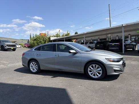 Used 2024 Chevrolet Malibu LT FWD image 9