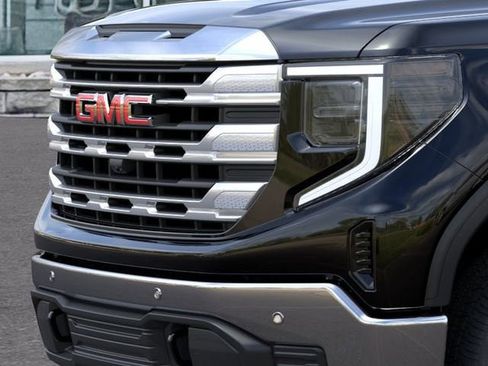 New 2026 GMC Sierra 1500 SLE AWD/4WD image 13