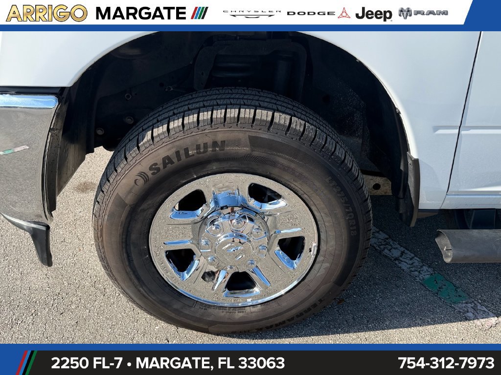 Certified 2024 RAM 2500 Tradesman w/ Chrome Appearance Group AWD/4WD image 18