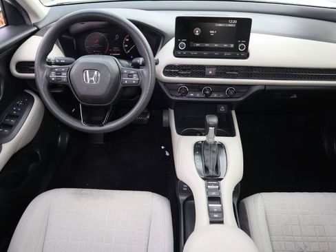 Used 2025 Honda HR-V LX image 14