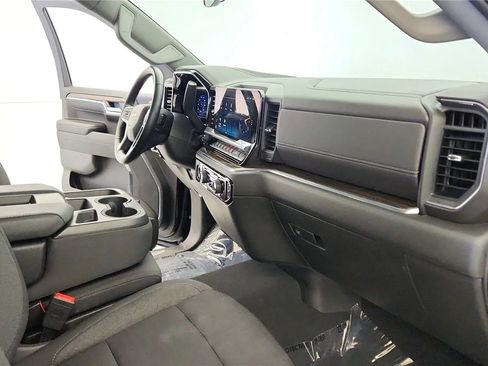 Used 2023 Chevrolet Silverado 1500 LT AWD/4WD image 30