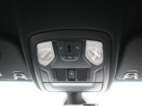 Used 2021 RAM 1500 Big Horn AWD/4WD image 24