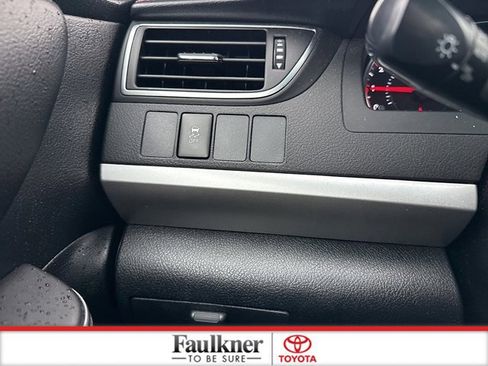 Certified 2016 Toyota Camry image 21