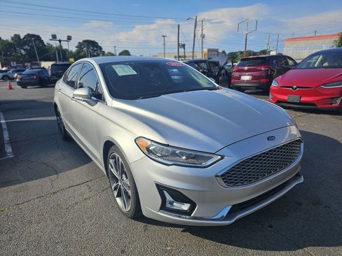 Used 2019 Ford Fusion Titanium image 7