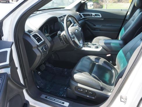 Used 2013 Ford Explorer Sport image 7