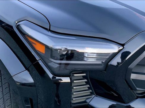 Used 2024 Toyota Tacoma SR5 image 26