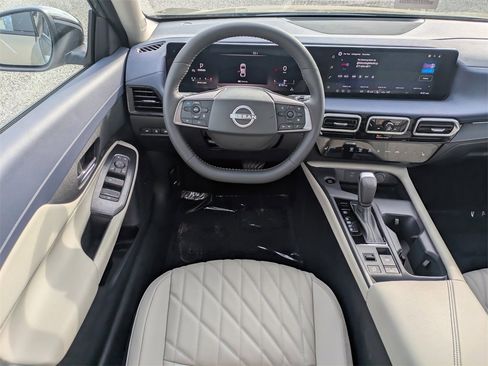 New 2026 Nissan Sentra SL w/ Floor Mat Package image 16