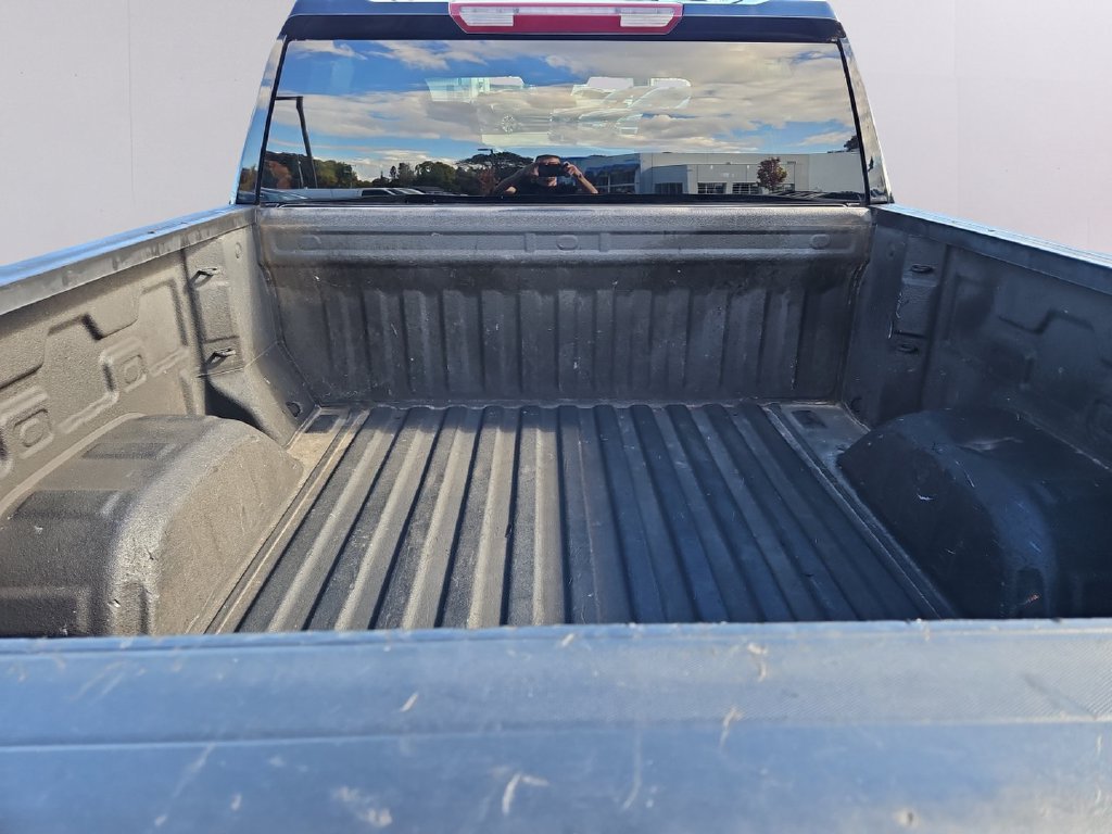 Used 2022 Chevrolet Silverado 1500 Custom AWD/4WD image 28