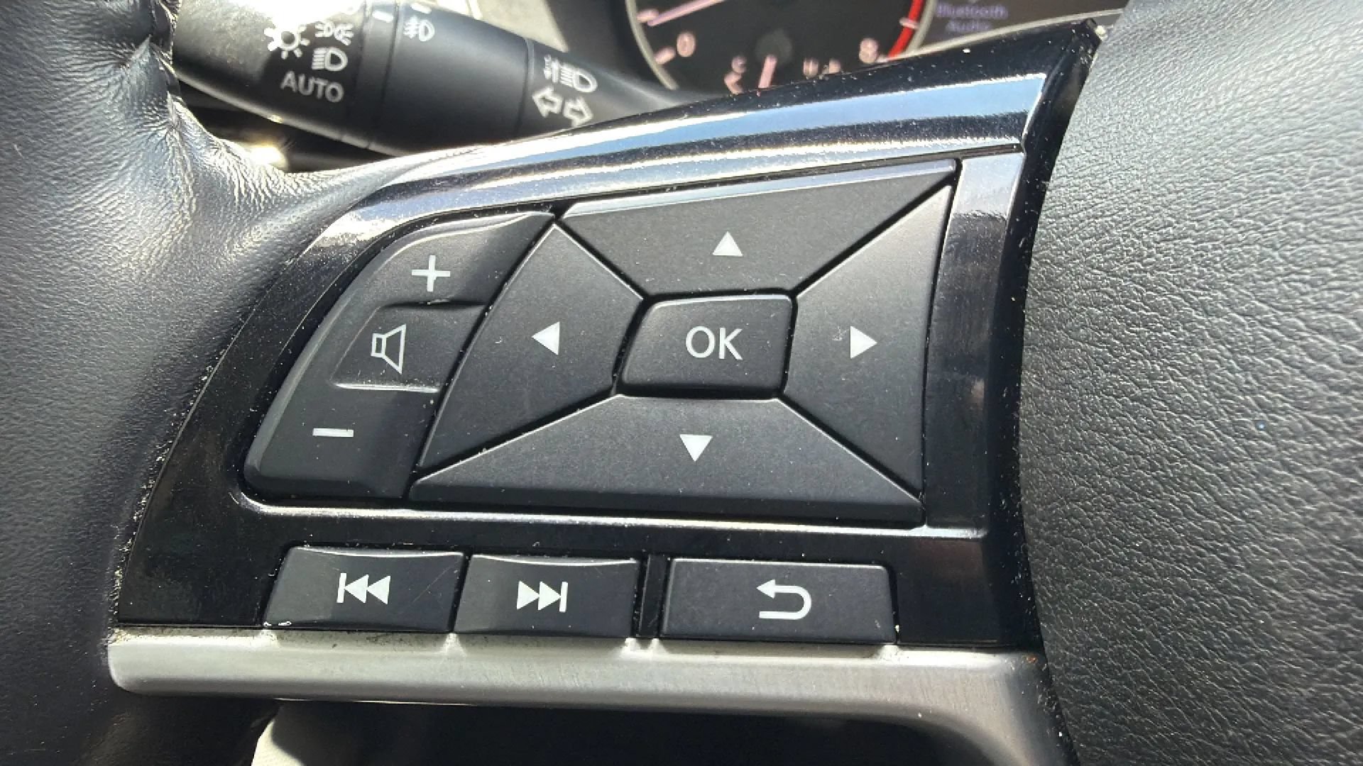 Used 2021 Nissan Altima 2.5 SL FWD image 13