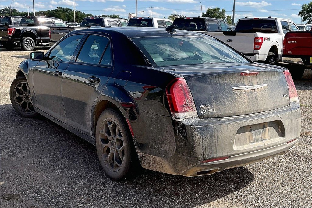 Used 2016 Chrysler 300 S w/ 300S Premium Group AWD/4WD image 3