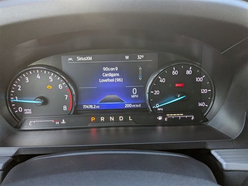 Used 2022 Ford Explorer XLT w/ Equipment Group 202A image 32