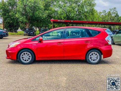 Used 2012 Toyota Prius V Three FWD image 5
