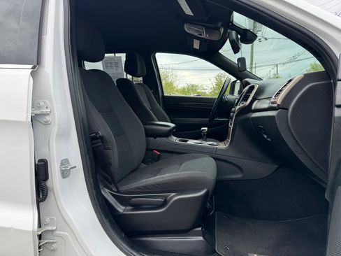 Used 2014 Jeep Grand Cherokee Laredo AWD/4WD image 20