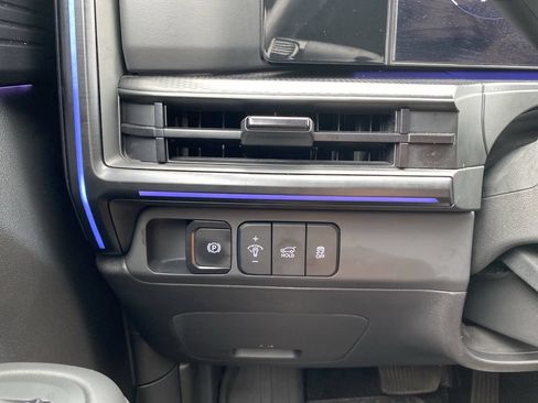 Used 2024 Hyundai Santa Fe Calligraphy FWD image 20