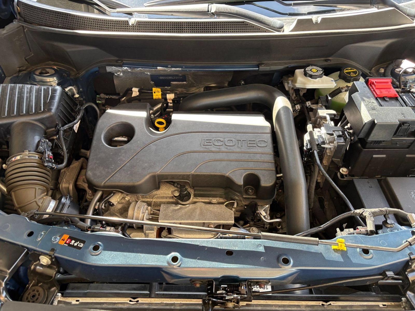 Used 2025 Chevrolet Equinox LT FWD image 31