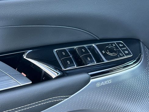 Certified 2024 Cadillac Lyriq Sport image 12