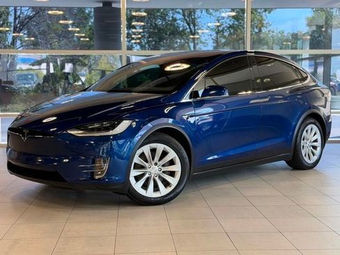 Used 2020 Tesla Model X Long Range AWD/4WD image 2