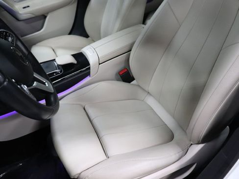 Used 2019 Mercedes-Benz A 220 w/ Premium Package image 12