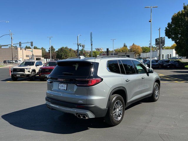 Used 2026 GMC Acadia Elevation w/ Super Cruise Package AWD/4WD image 3