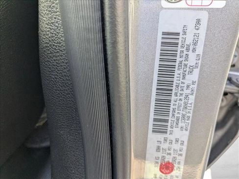 Used 2019 RAM 1500 Laramie RWD image 26