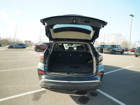 Used 2023 Nissan Murano SV image 16