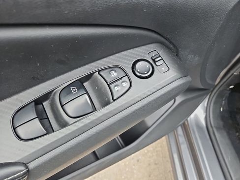 Used 2024 Nissan Altima 2.5 SV image 19