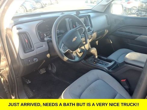 Used 2015 Chevrolet Colorado W/T image 11