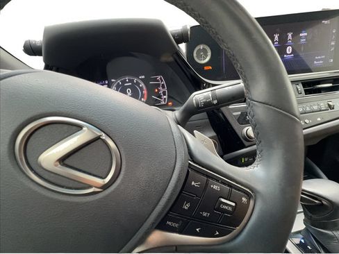 Used 2022 Lexus ES 350 w/ Premium Package FWD image 38