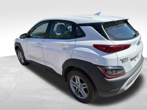 Used 2023 Hyundai Kona SE AWD/4WD image 4