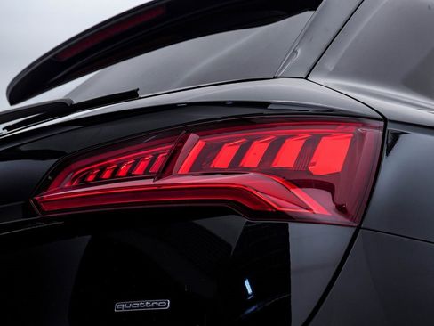 Used 2020 Audi Q5 2.0T Premium image 13