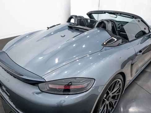 Certified 2024 Porsche 718 Boxster Spyder RS w/ Weissach Package RWD image 25