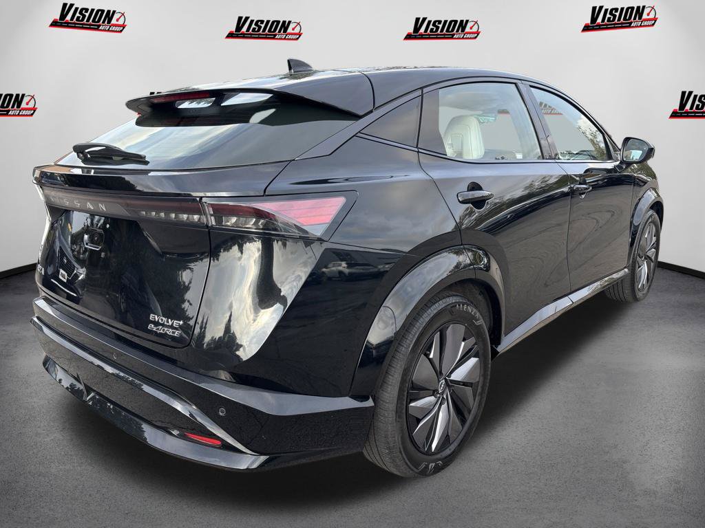 Certified 2023 Nissan Ariya AWD image 5