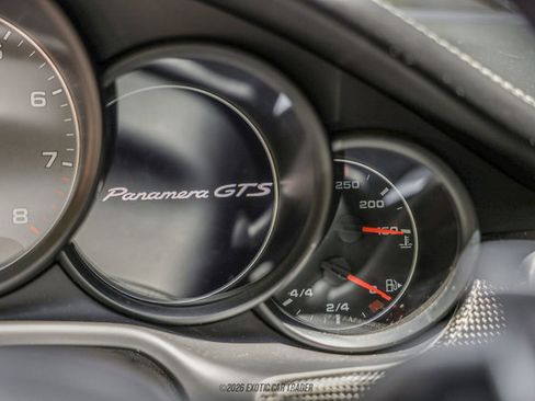 Used 2016 Porsche Panamera GTS AWD/4WD image 30