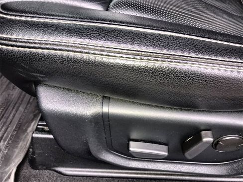 Used 2021 Ford F250 Lariat image 12