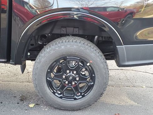 New 2025 Ford Ranger Lariat w/ Black Appearance Package image 31