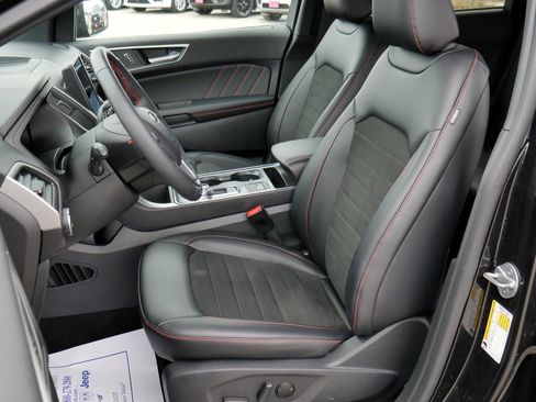 Used 2024 Ford Edge ST-Line AWD/4WD image 24